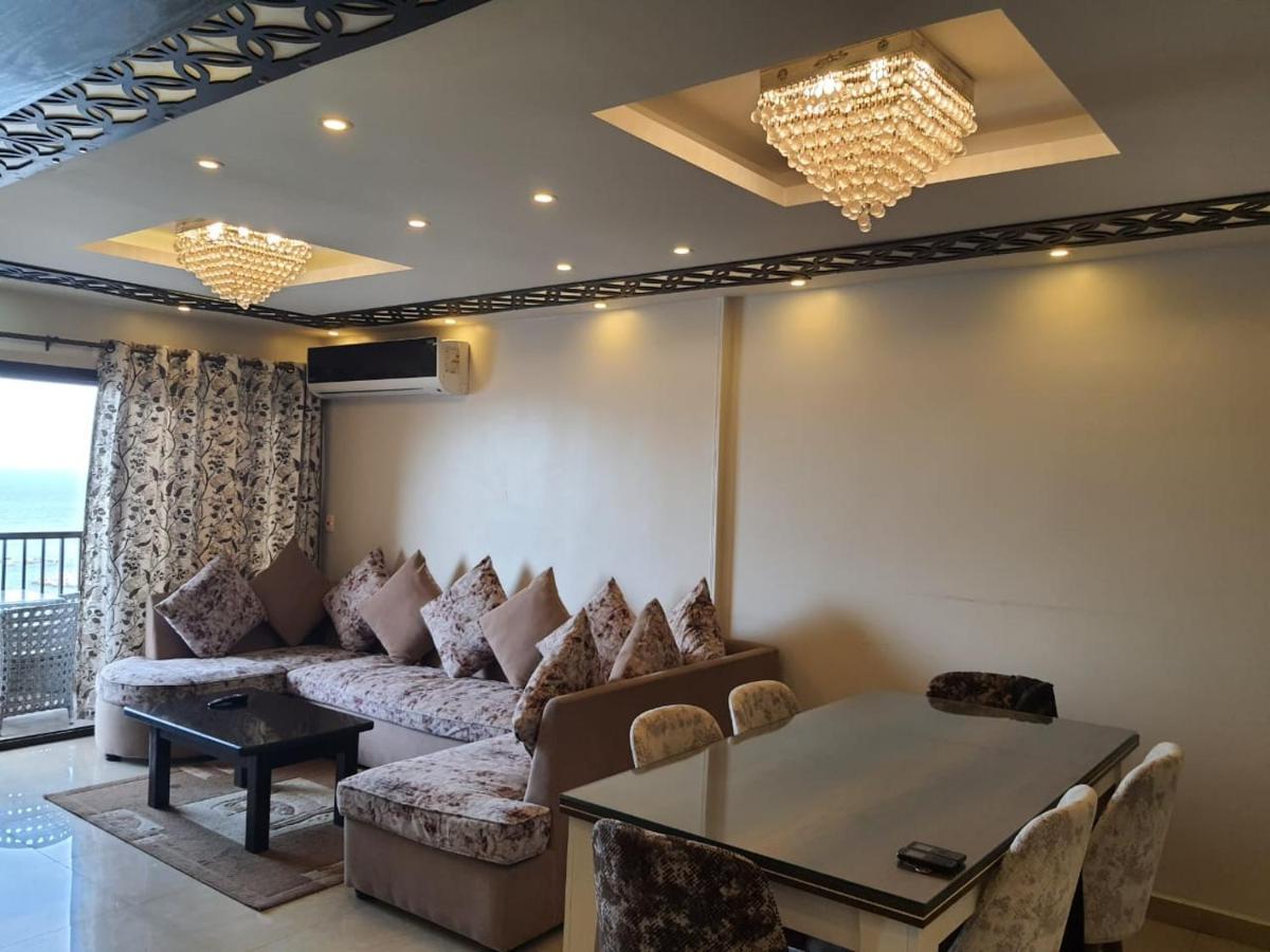 Bonjour Hotel 3*