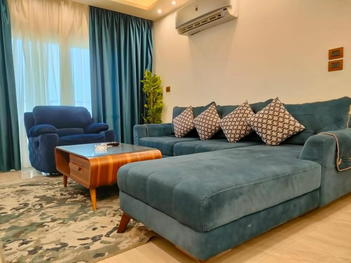 Bonjour Hotel Alexandria